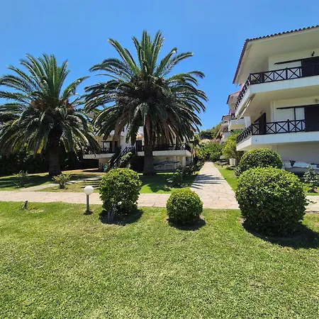 Dafni شقة بوليخرونو